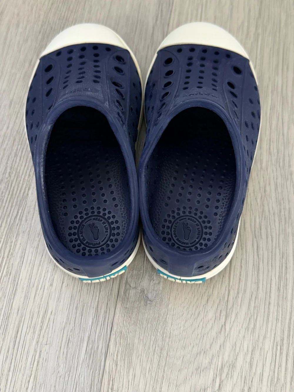 Native Slip-On Shoes in Navy and White | toddler size 7